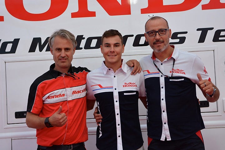 Valentin Guillod (center) will compete for the Assomotor Honda team in the MXGP class of the 2017 FIM Motocross World Championship. PHOTO COURTESY OF HONDA.